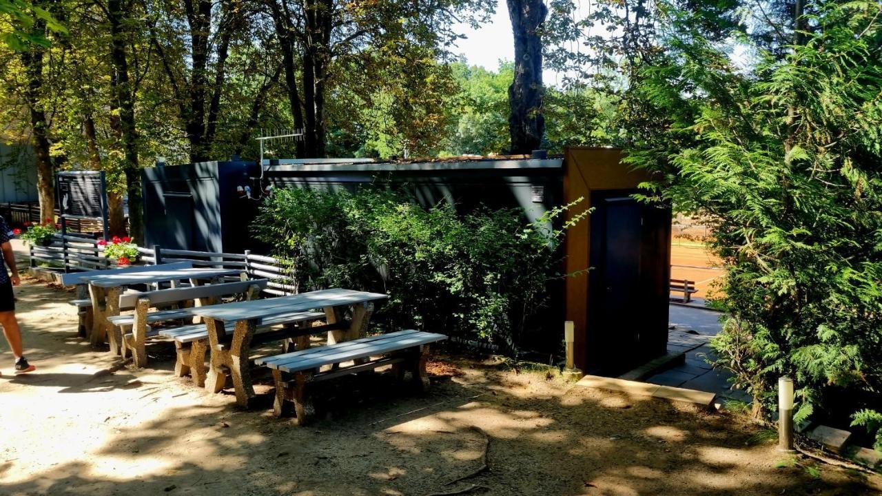 Hostel Cibulka ปราก ภายนอก รูปภาพ